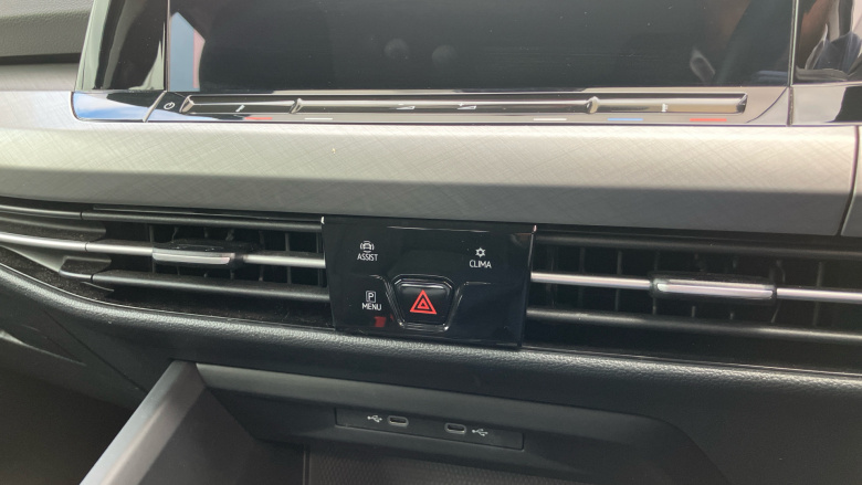 Volkswagen Golf 1.5 TSI Life 5dr Petrol Hatchback